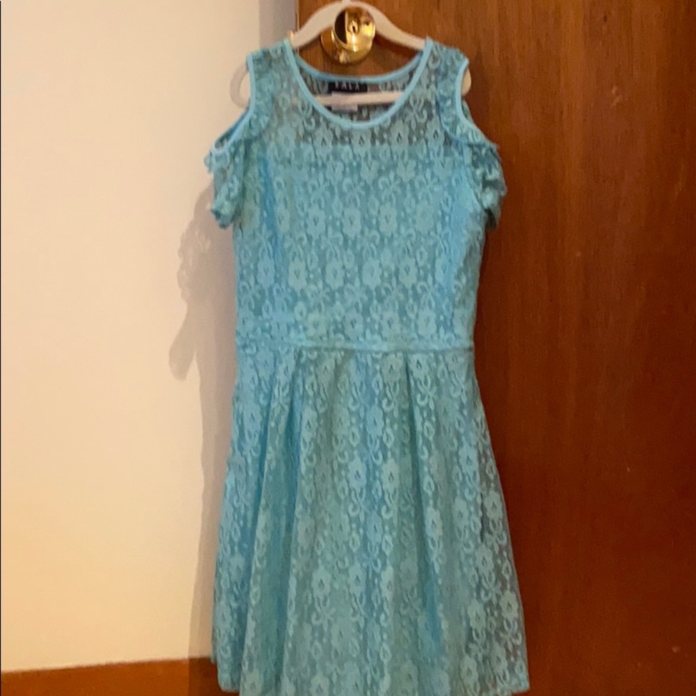 Girls size 14 aqua blue cold shoulder lace dress